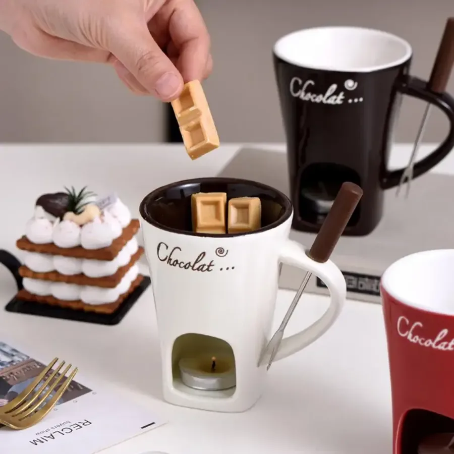 Chocolate Melting Cup with Fork, perfect for melting chocolate and cheese - Red β photo 3