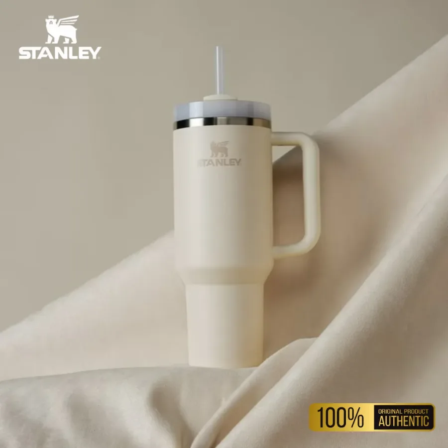 The Quencher H2.0 Flowstate™ Tumbler Stanley Cup - Dark Green No Straw